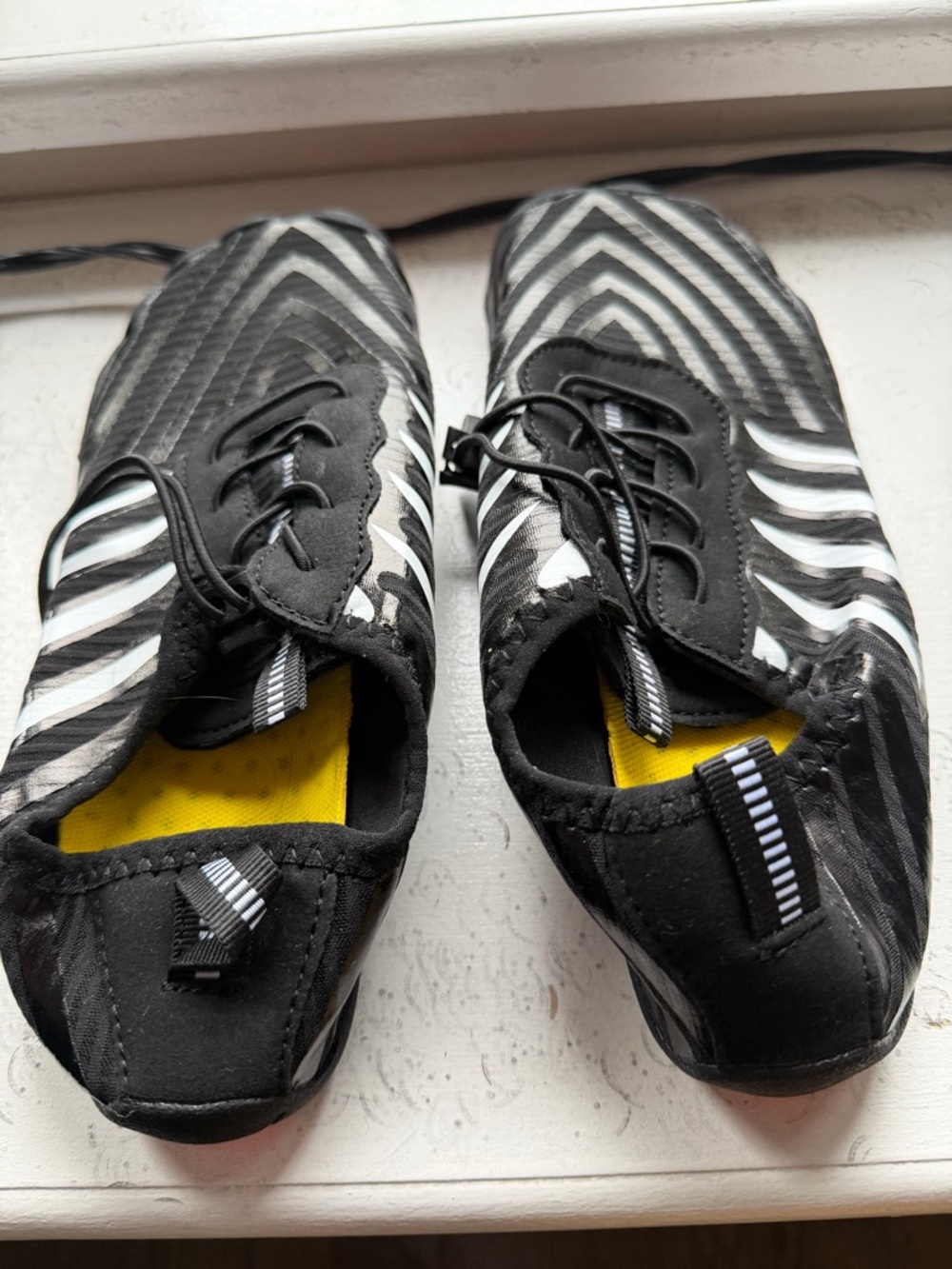 Grounded Barefoot Shoes, new with packaging